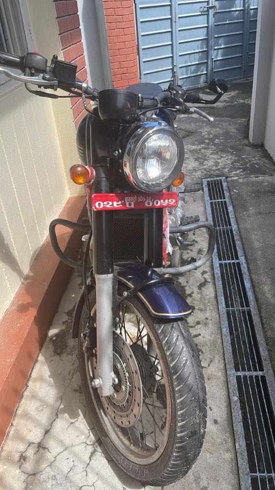 Used 2021 Java 42 bike for sale in Kathmandu - Image 2 of 4