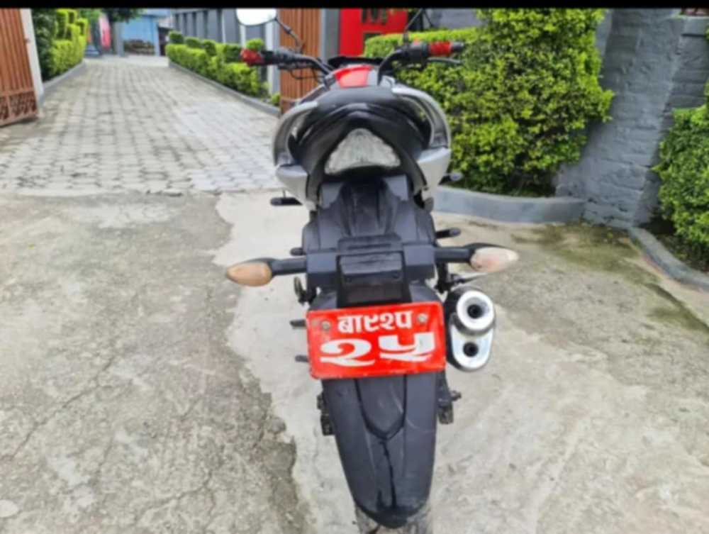 Used 2017 Suzuki Gixxer 150 bike for sale in Kathmandu - Image 1 of 2