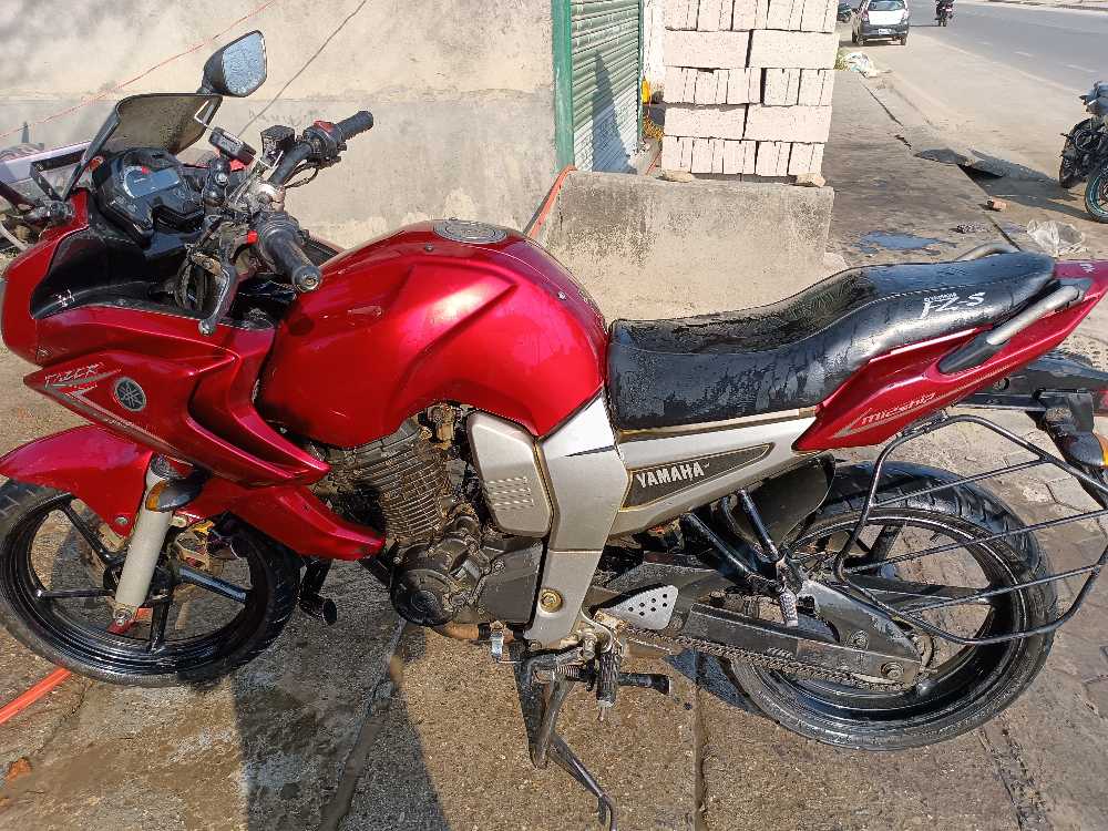 Used 2009 Yamaha FZS bike for sale in Kathmandu - Image 1 of 2