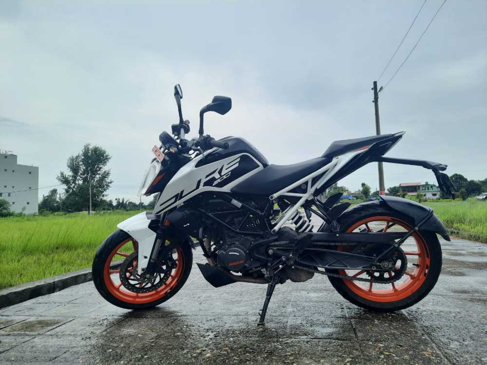 Second hand 2022 KTM Duke 200 bike for Sale High Quality Pre Owned Motorcycles at RamroGaadi title