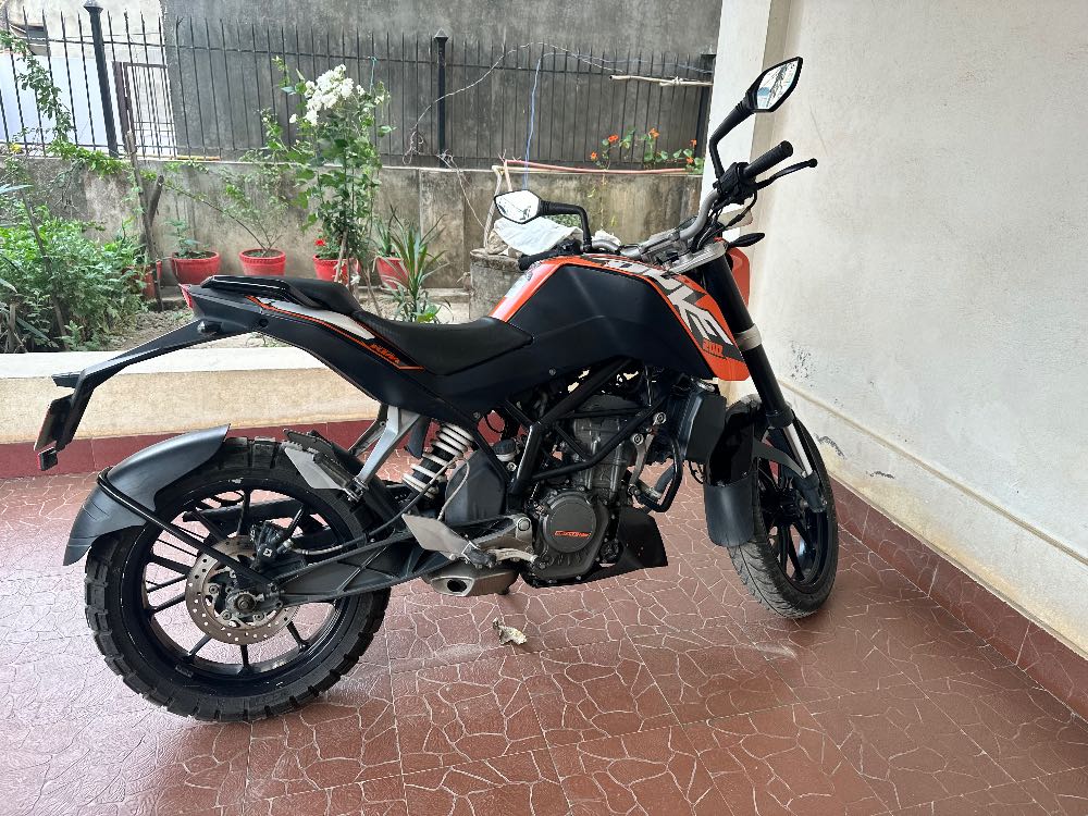 Used 2016 KTM Duke 200 bike for sale in Kathmandu - Image 1 of 1