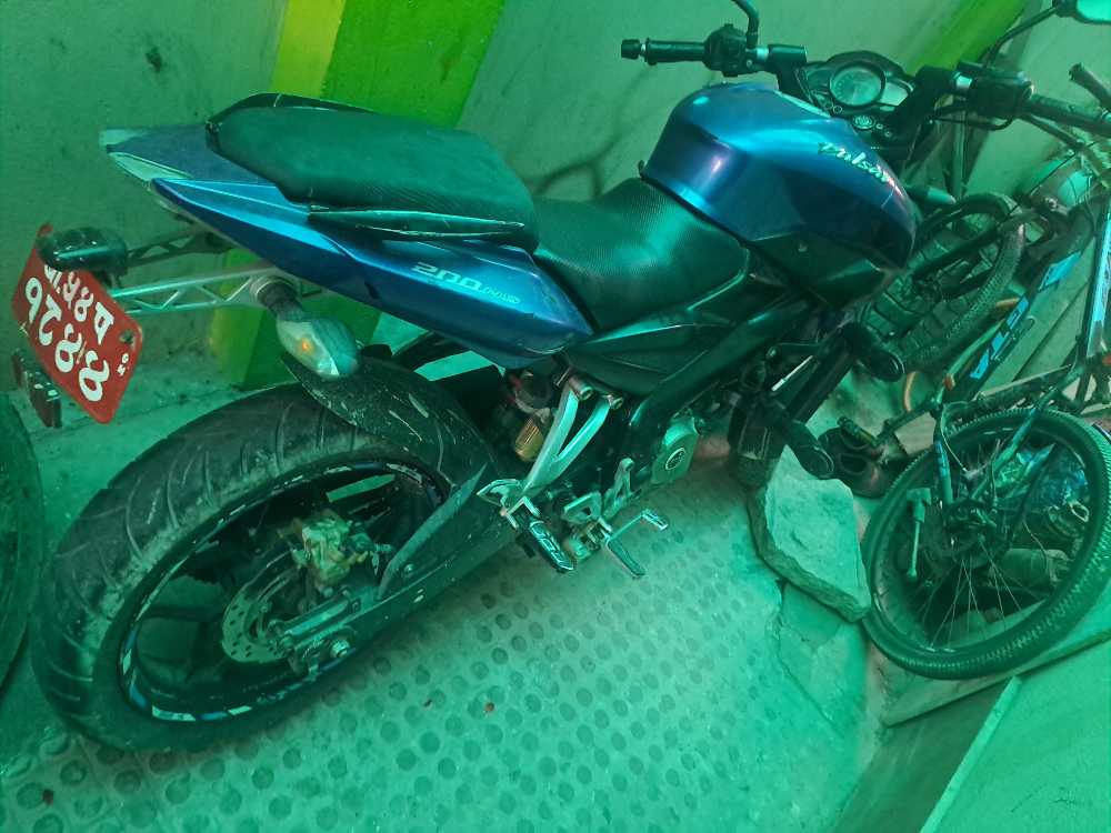 Used 2012 Bajaj NS 200 bike for sale in Kathmandu - Image 2 of 2