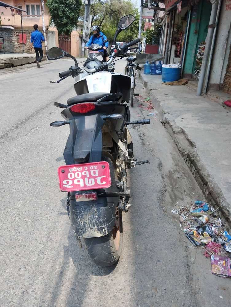 Used 2019 KTM Duke 200 bike for sale in Kathmandu - Image 4 of 4