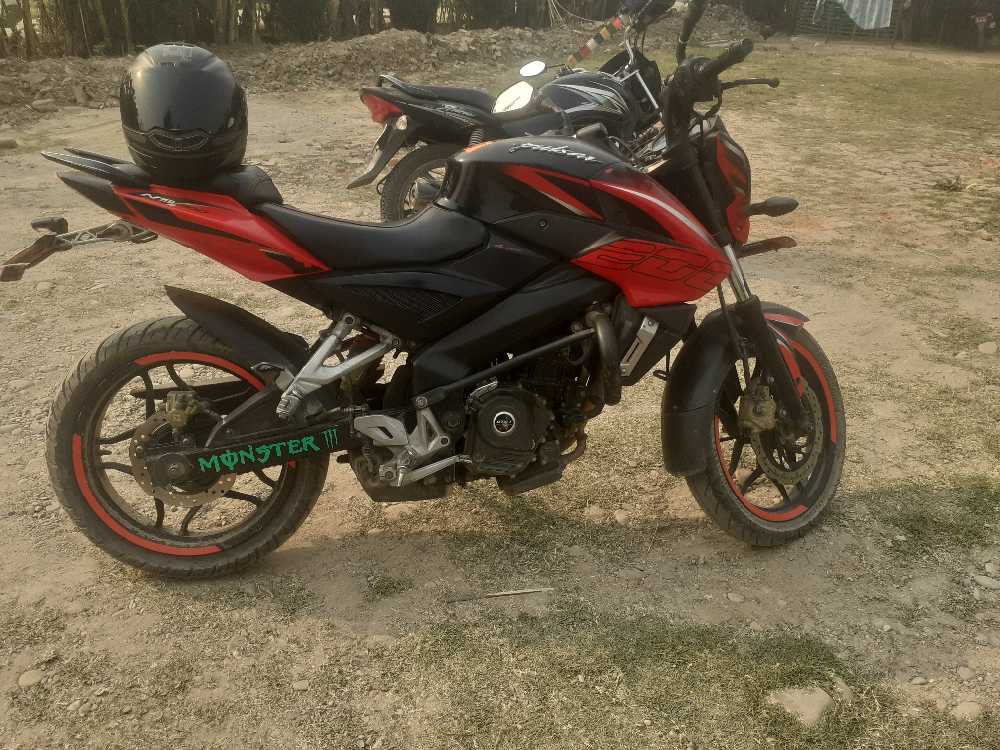 Used 2016 Bajaj NS 200 bike for sale in Dang Deukhuri, - Image 4 of 4