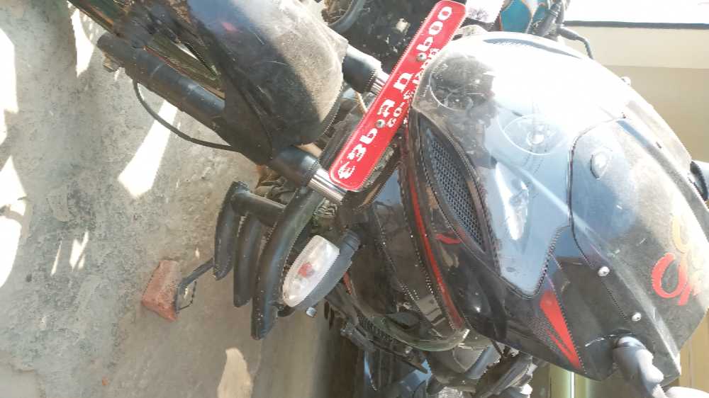 Used 2019 Bajaj Plusar 220 bike for sale in Kathmandu - Image 3 of 3