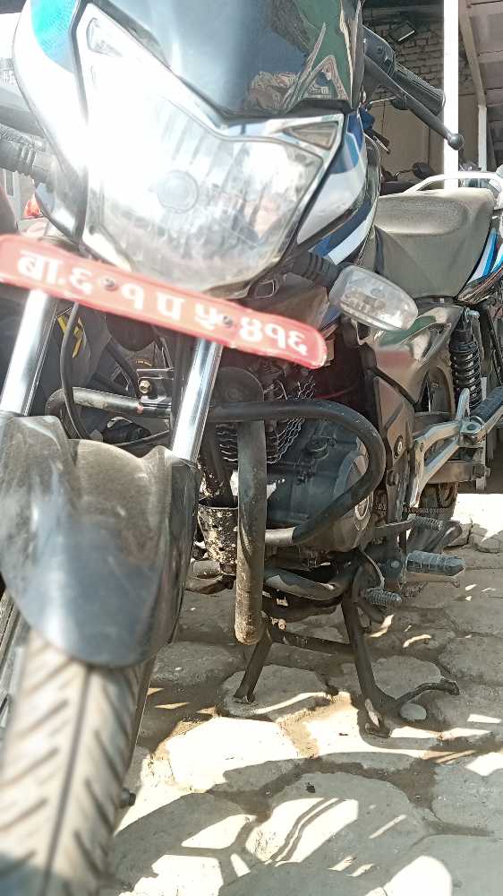 Used 2014 Bajaj Discover 125 bike for sale in Lalitpur - Image 2 of 2
