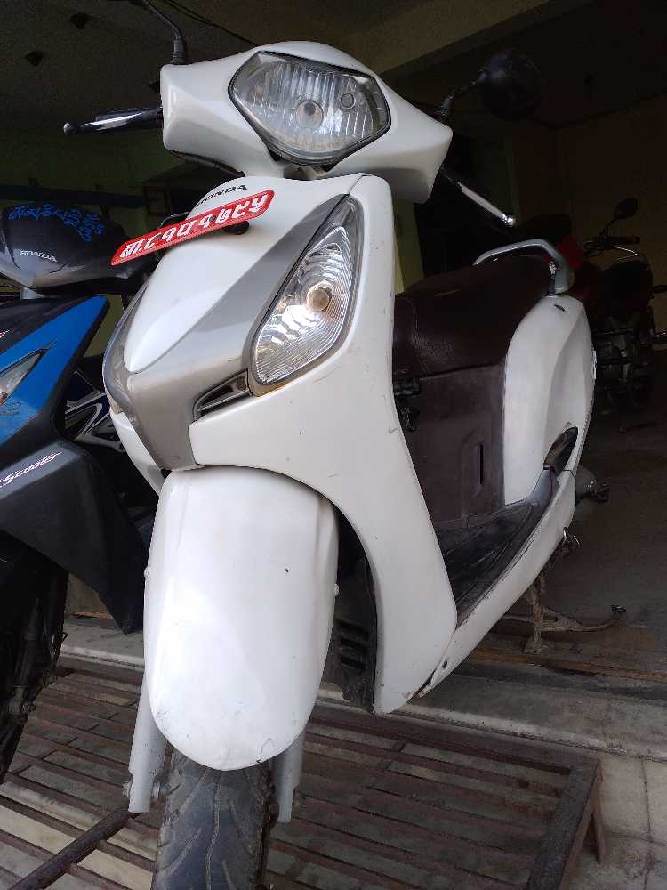 Used 2016 Honda Aviator bike for sale in Kathmandu - Image 2 of 2