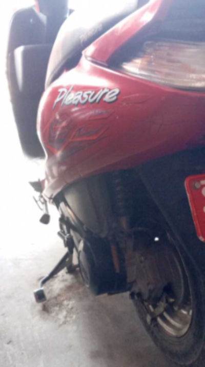 Used 2010 Hero Pleasure bike for sale in Kathmandu - Image 2 of 3
