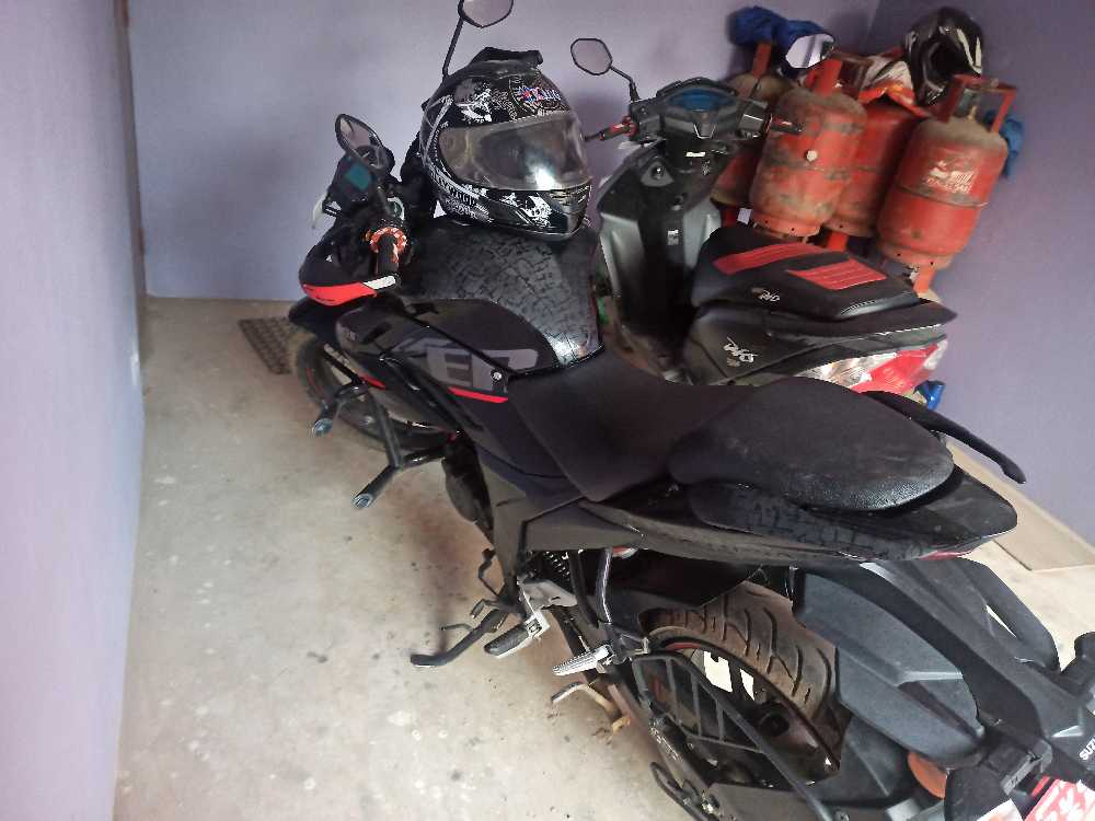 Used 2021 Suzuki Gixxer 150 bike for sale in Lalitpur - Image 2 of 4
