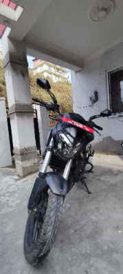 Used 2021 Bajaj Dominar 400 bike for sale in Kathmandu - Image 4 of 5