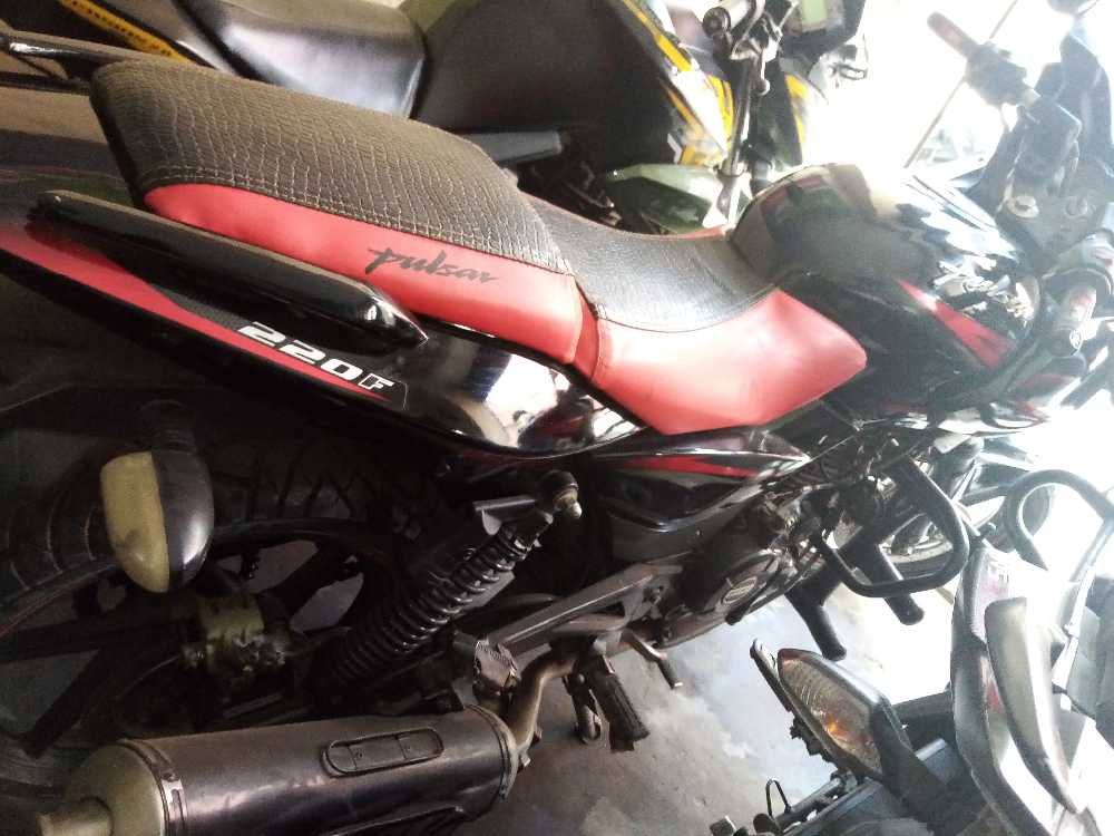 used Bike on sale at Ramrogaadi 1