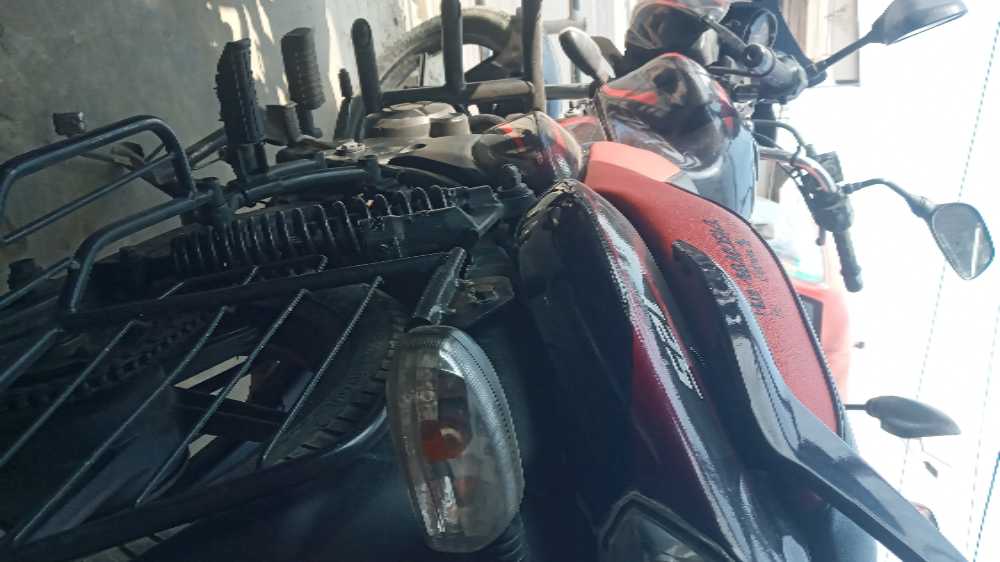 Used 2011 Bajaj Discover 125 bike for sale in Kathmandu - Image 3 of 3