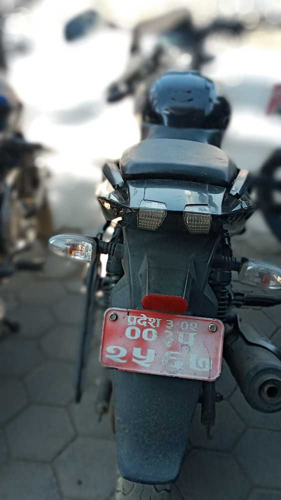 Used 2019 Bajaj Plusar 150 bike for sale in Kathmandu - Image 3 of 5