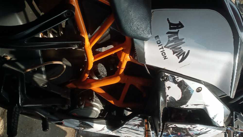 Used 2015 KTM RC 200 bike for sale in Kathmandu - Image 1 of 3