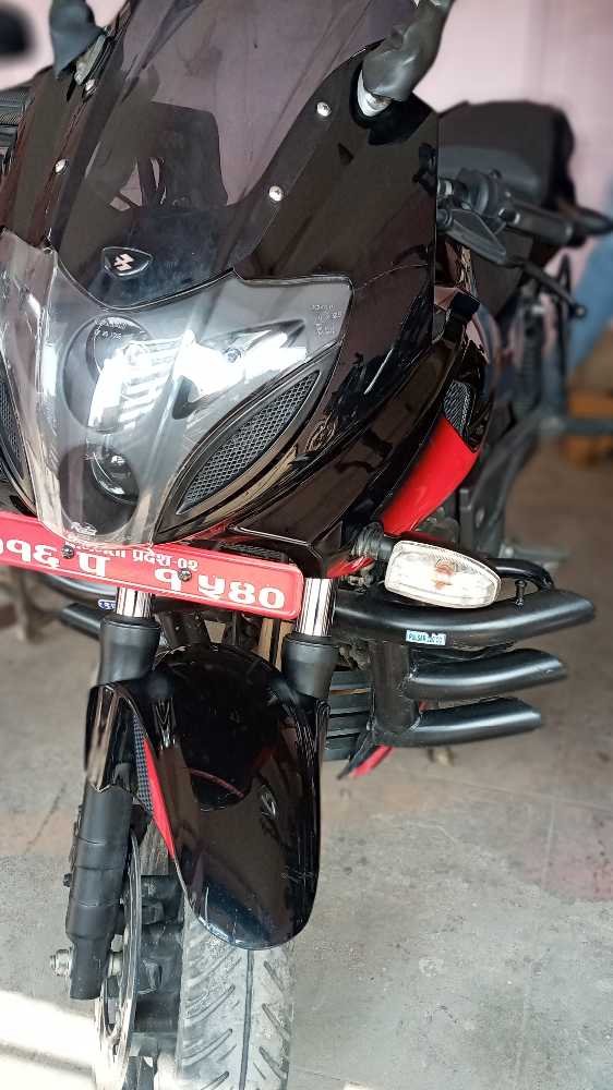 Used 2020 Bajaj Plusar 220 bike for sale in Bhaktapur - Image 3 of 3