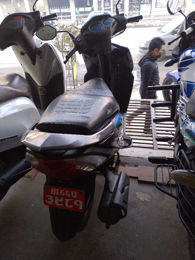 Used 2014 Honda Dio bike for sale in Kathmandu - Image 1 of 2