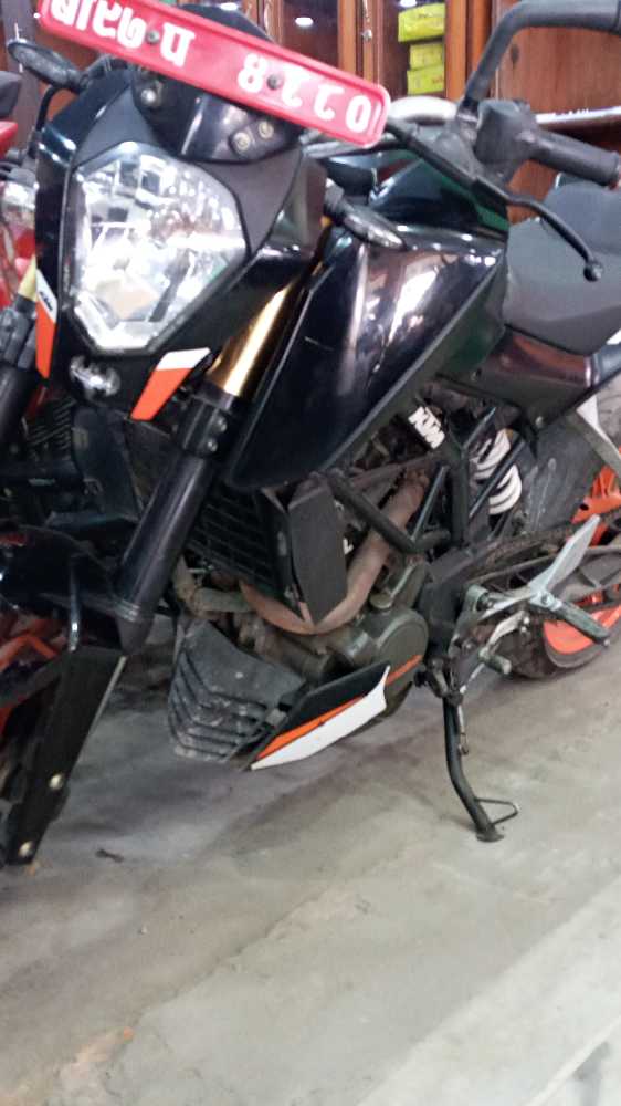 Used 2018 KTM Duke 200 bike for sale in Kathmandu - Image 2 of 4