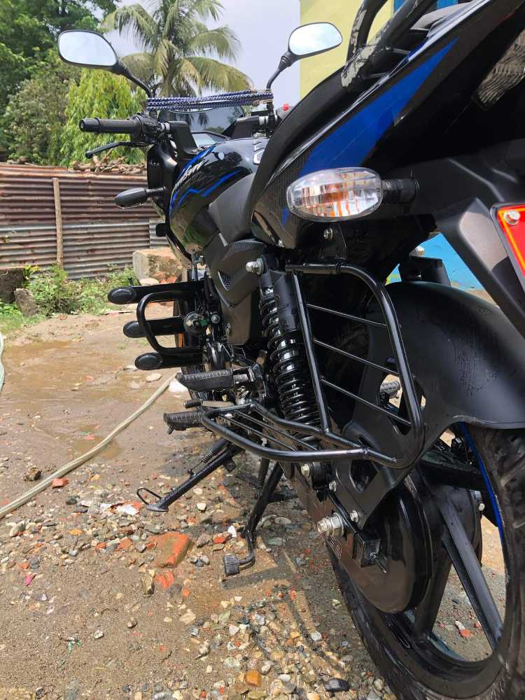 Used 2020 Bajaj Plusar 150 bike for sale in Biratnagar - Image 8 of 8