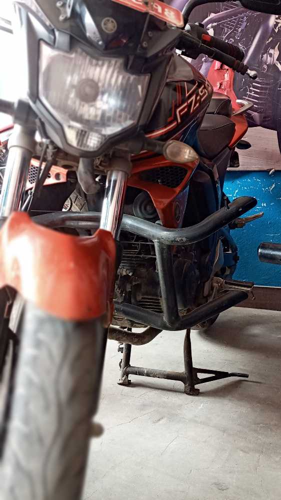 2014 Yamaha FZ in Kathmandu for sale at Ramrogaadi.