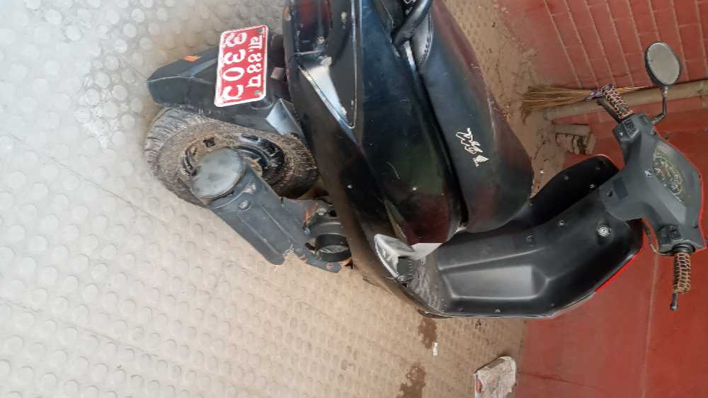 Used 2010 Honda Dio bike for sale in Kathmandu - Image 3 of 3