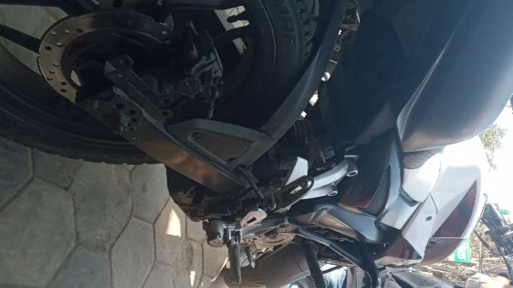 Used 2011 Bajaj NS 200 bike for sale in Kathmandu - Image 2 of 4