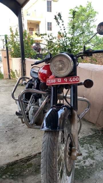 Used 2018 Royal Enfield Classic 350 bike for sale in Butwal - Image 2 of 3