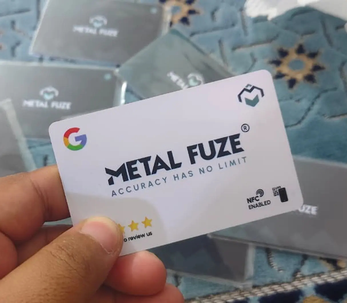 Client holding card 21