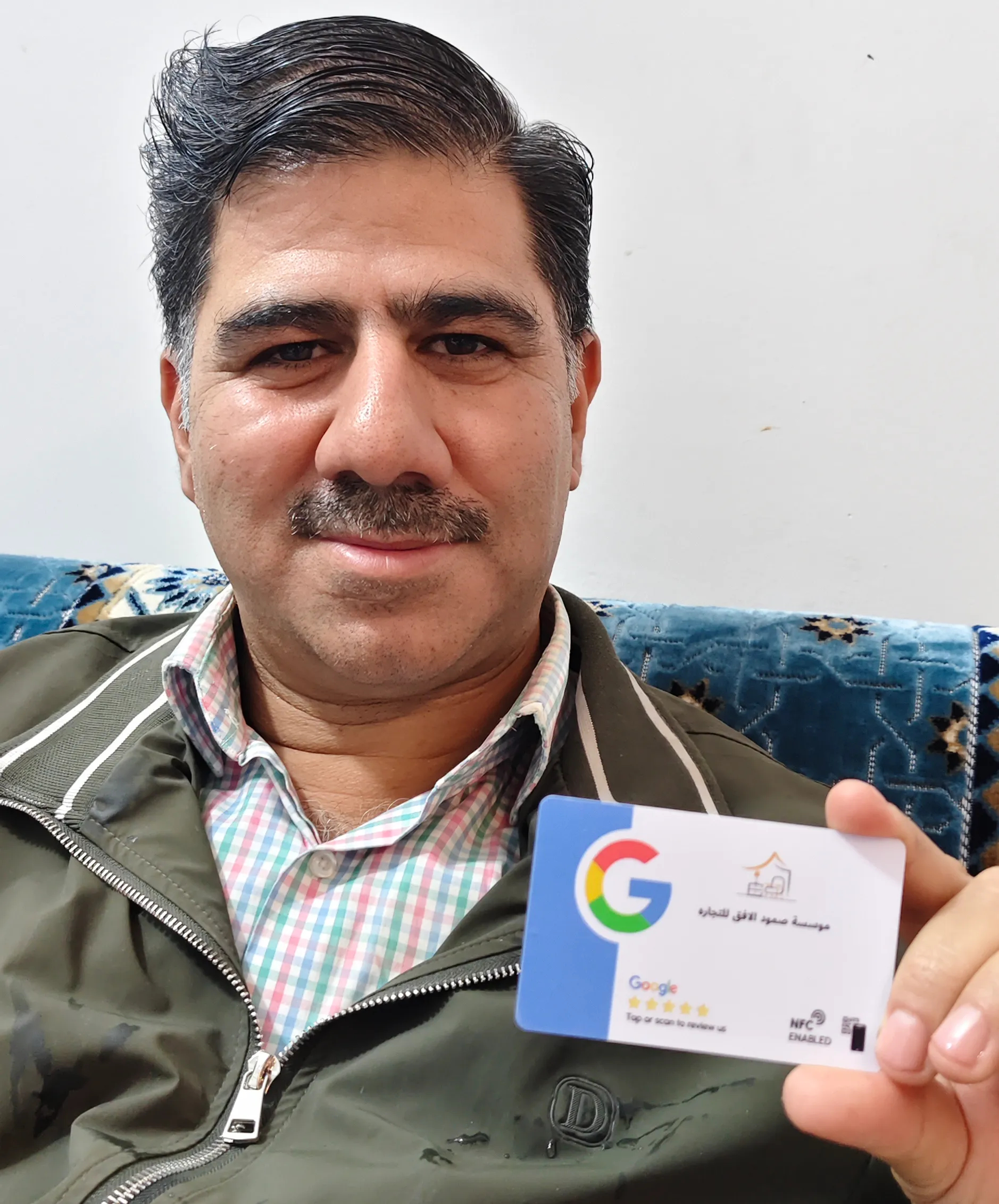 Client holding card 7