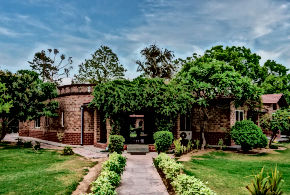 How to Choose the Perfect Villa for Your Party