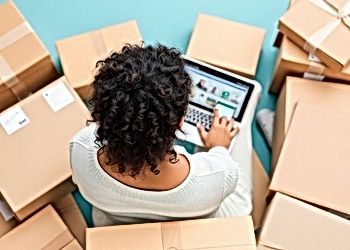 The Rise of E-commerce: How Online Shopping Is Changing the Retail Landscape