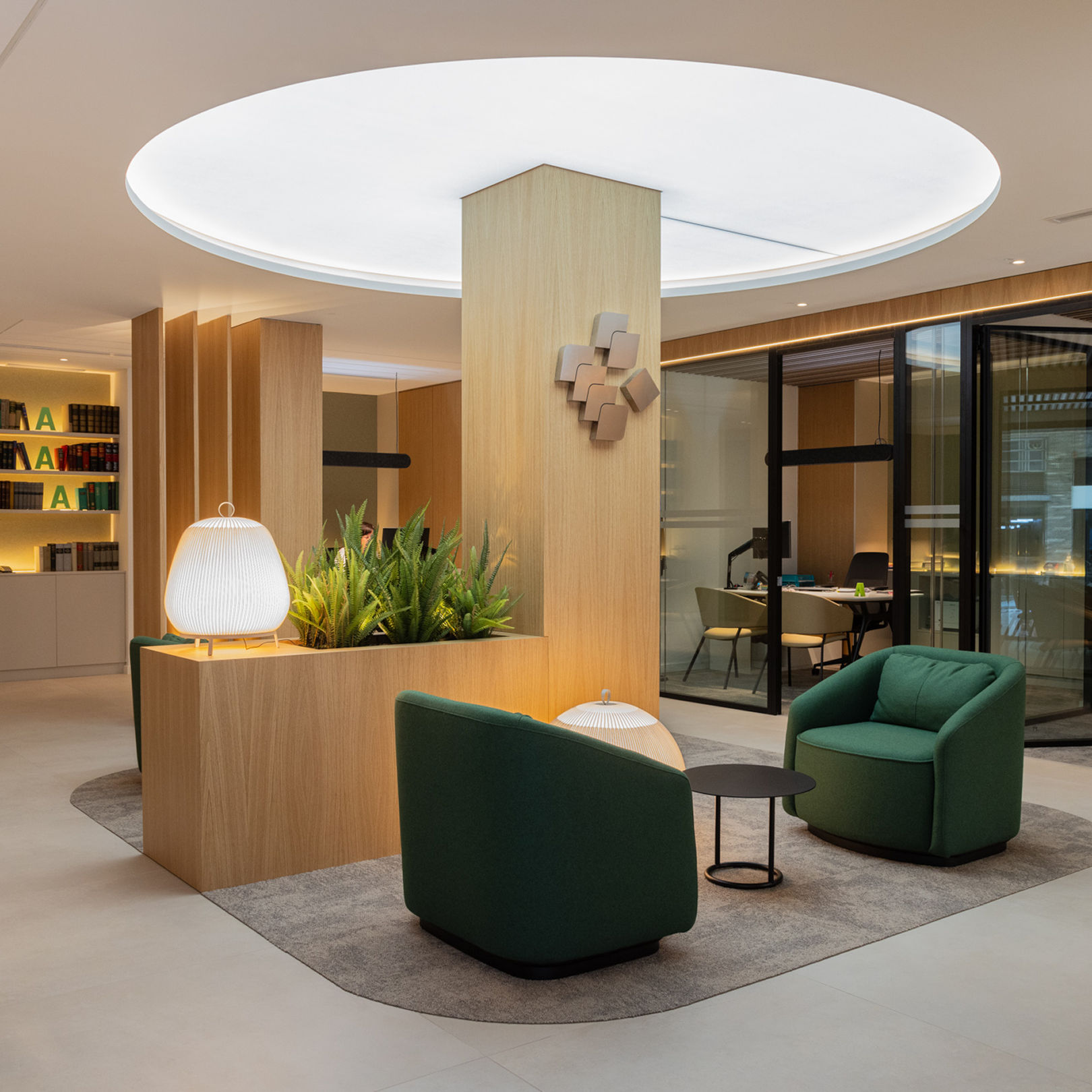 Clinical examination room with high-CRI precision lighting