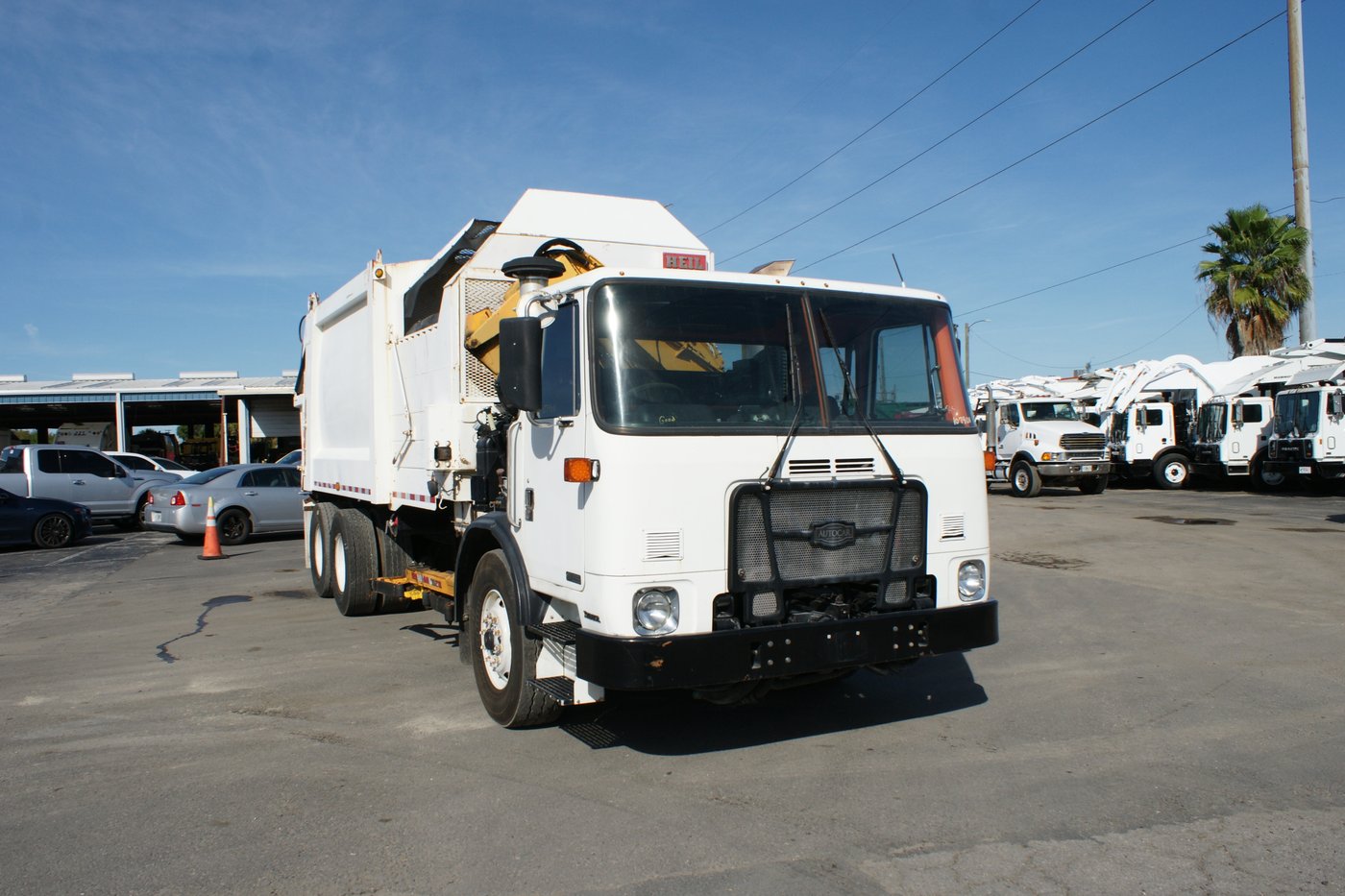 2014 AUTOCAR ACX64