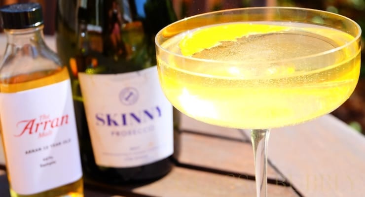 whiskey_and_prosecco_cocktail_8 whiskey_and_prosecco_cocktail_8
