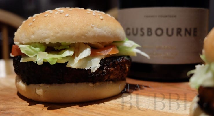Linda McCartney's Vegetable Mozzarella Quarter Pounder
