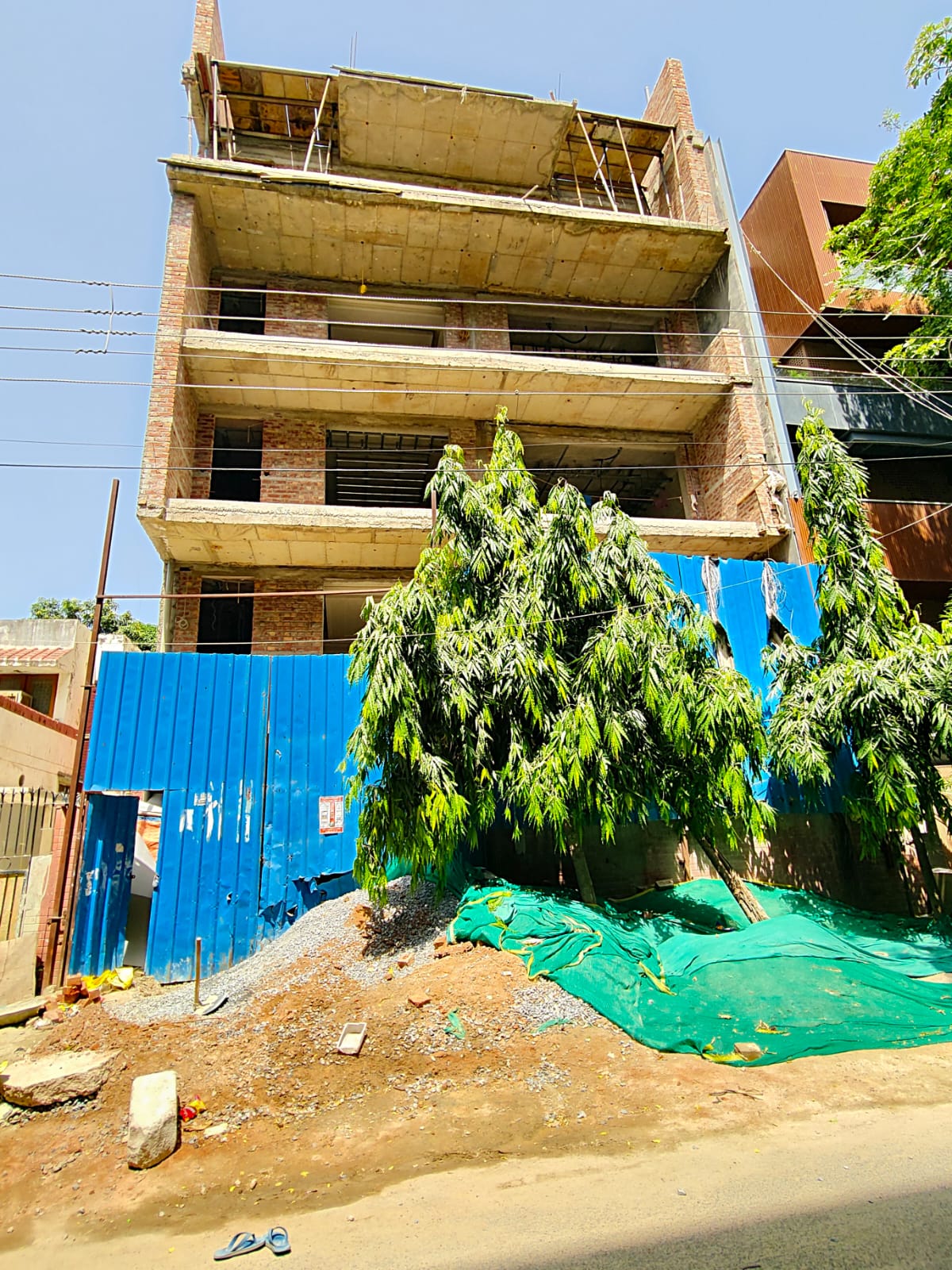 DLF Phase 2, Block L
