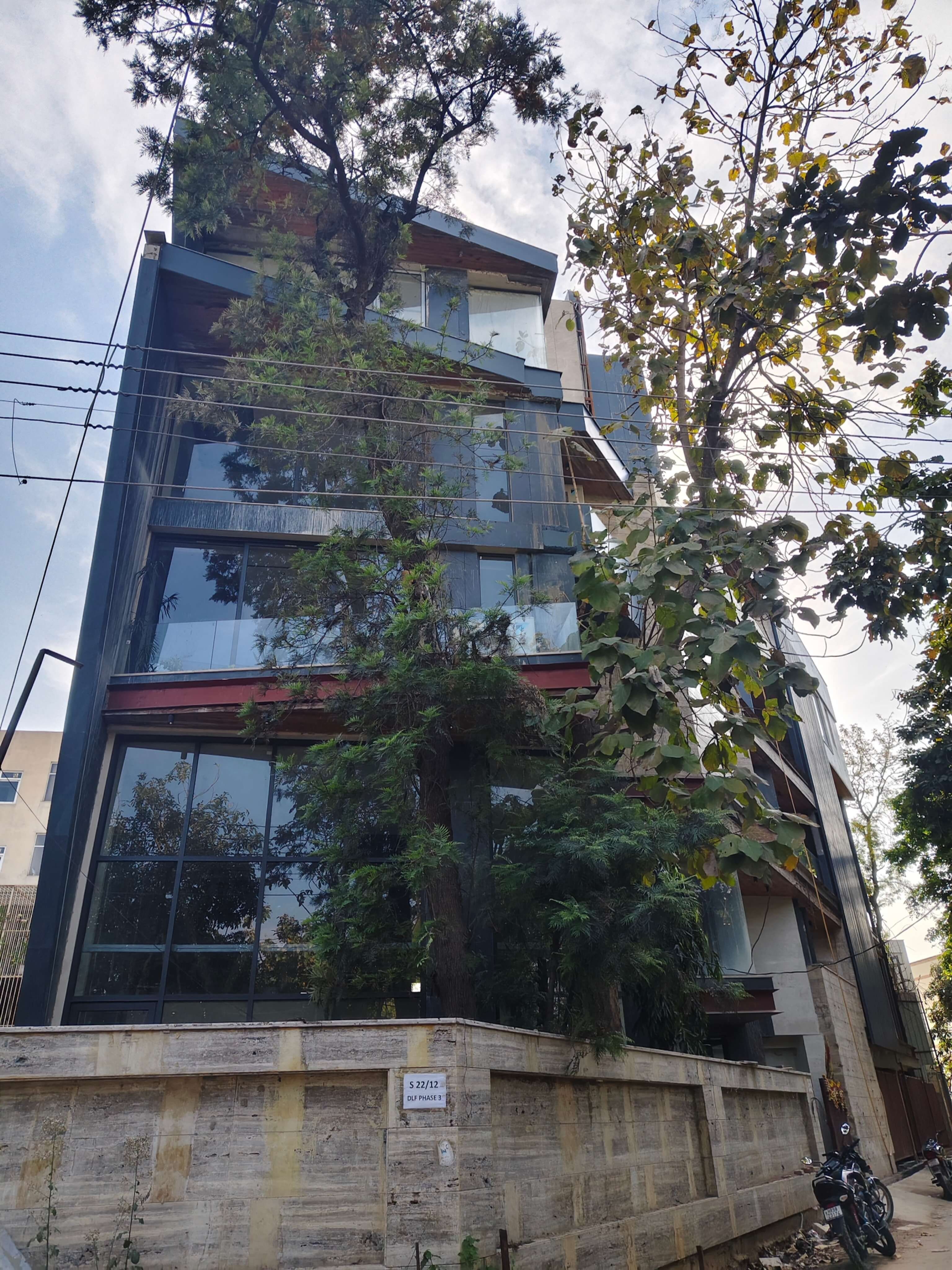 4Bhk By Kiran Chaudhary