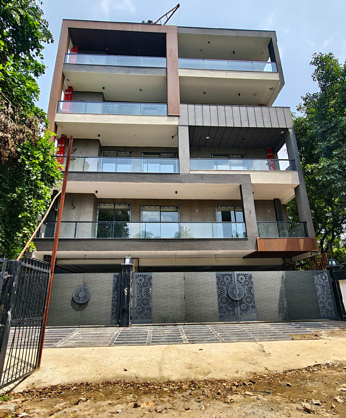 4 BHK Builder Floor, Palam Vihar, Block D, Gurgaon