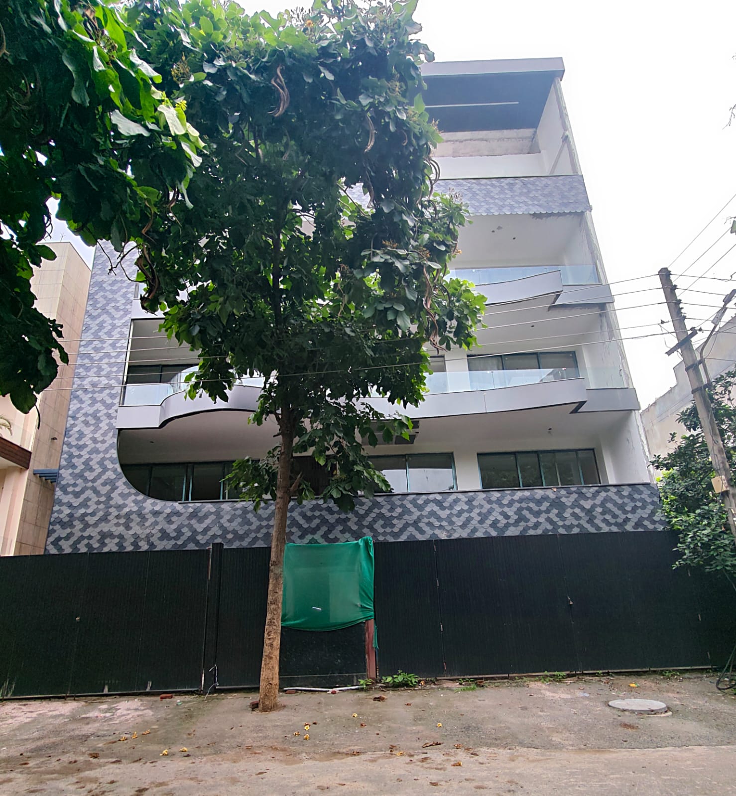 4 BHK Builder Floor, DLF Phase 1, Block C, Gurgaon