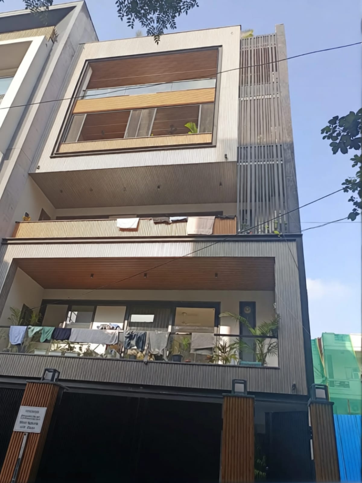 DLF Phase 2, Block M