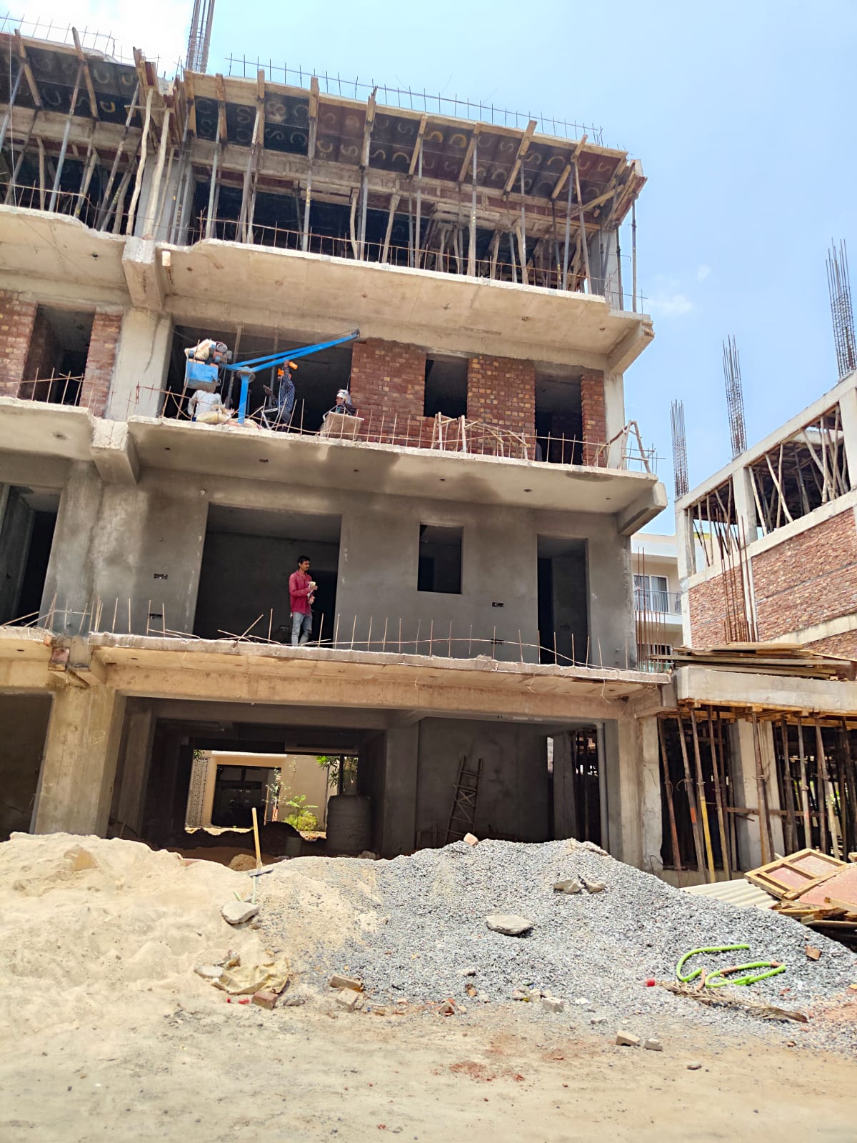 Orris Woodview Residencies