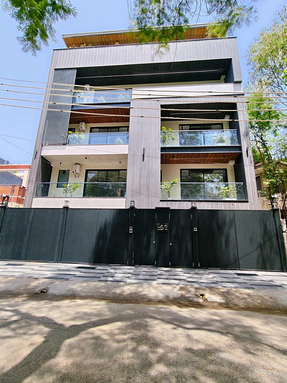 DLF Phase 2, Block L