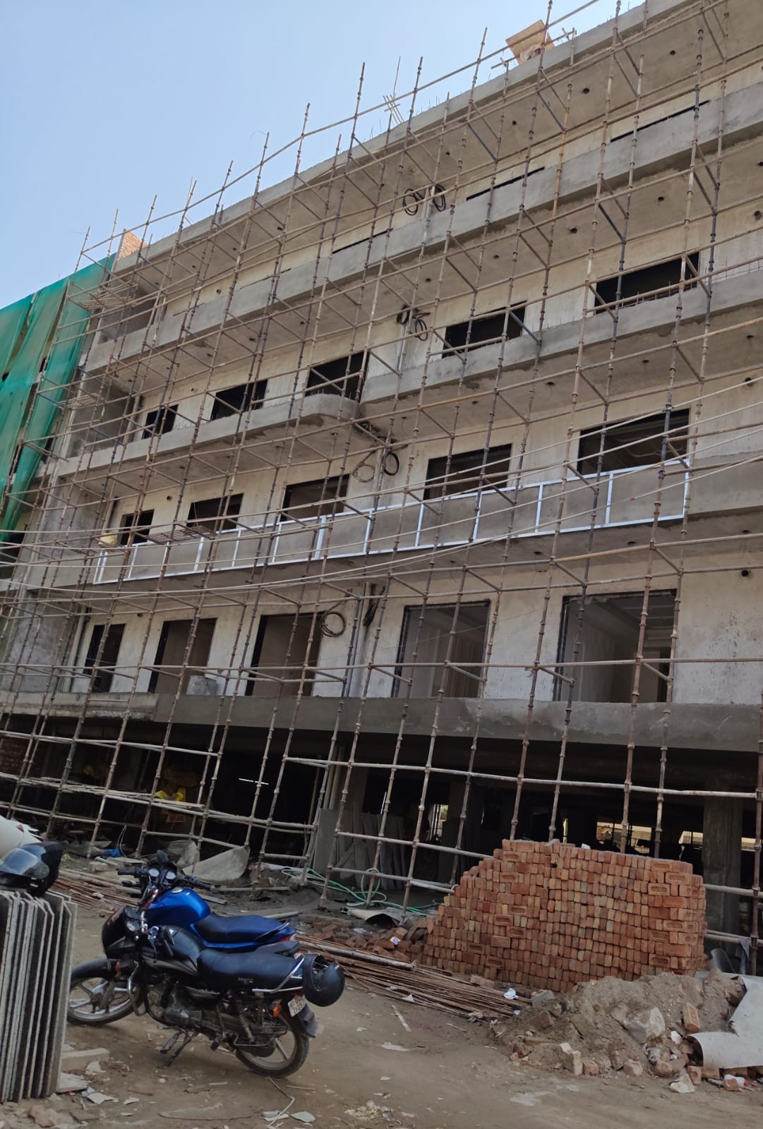 Avenue 49