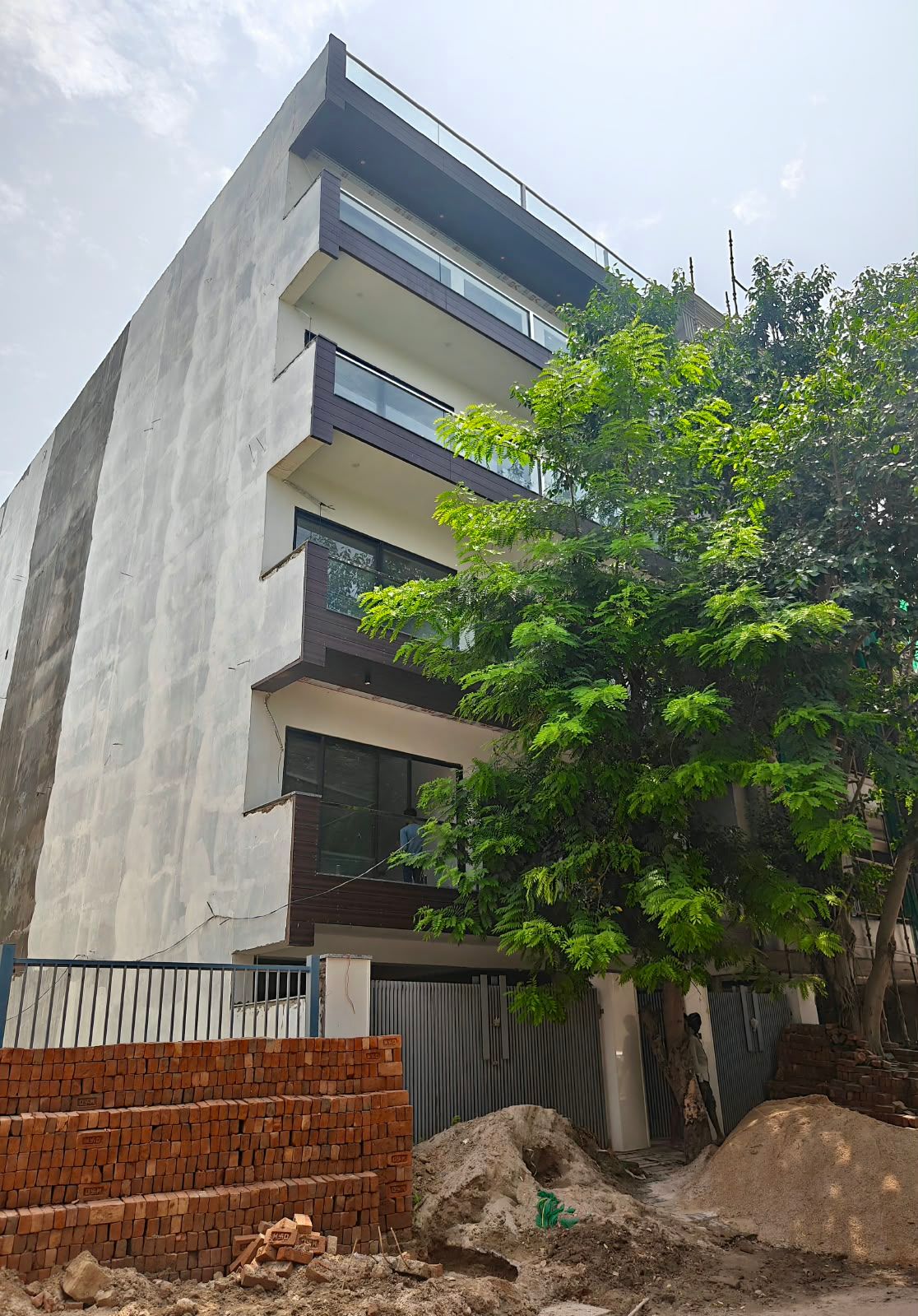 3 BHK Builder Floor, Ansal Esencia, Gurgaon