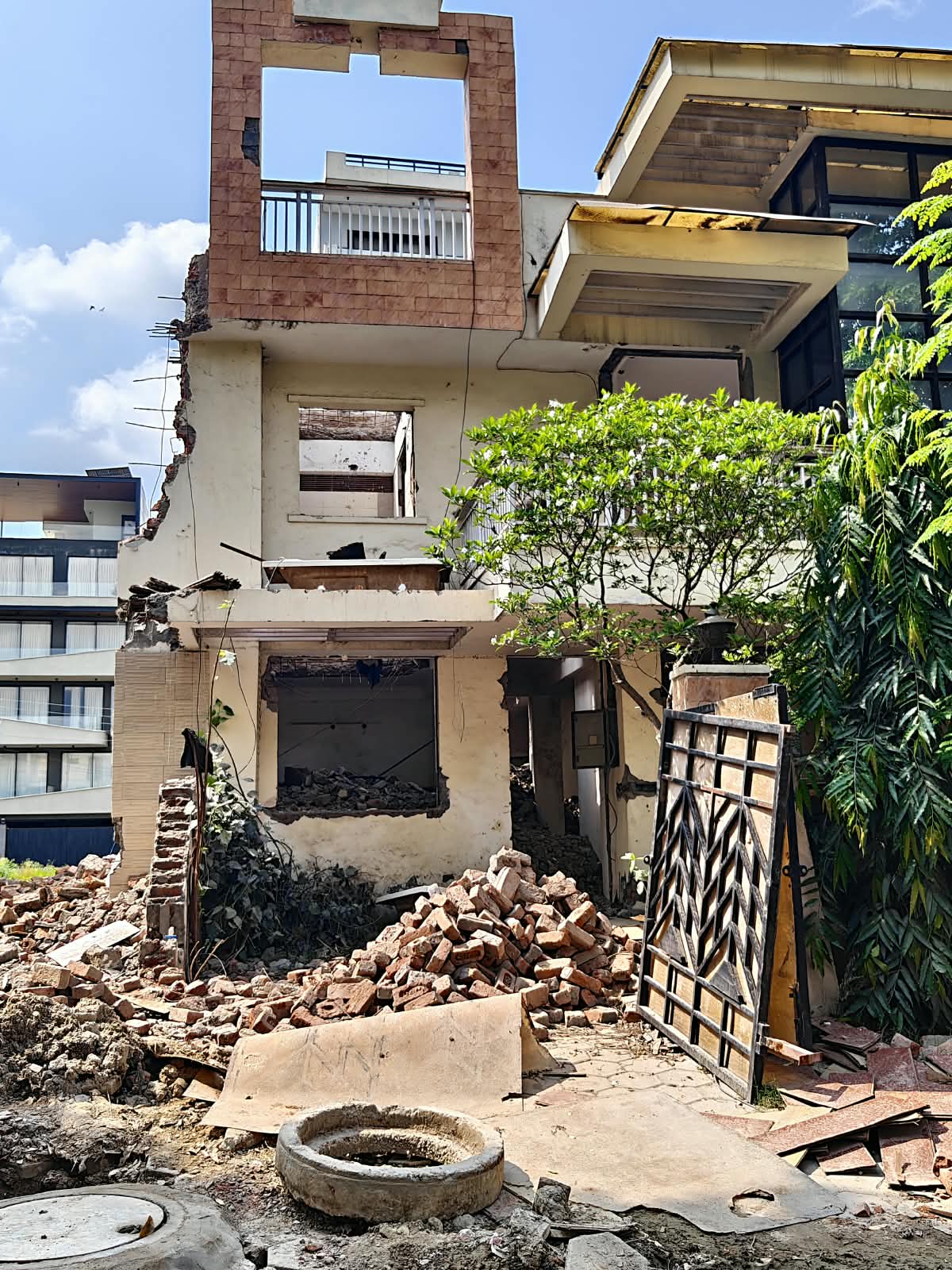 3 BHK Builder Floor, Sushant Lok 2, Block G, Gurgaon