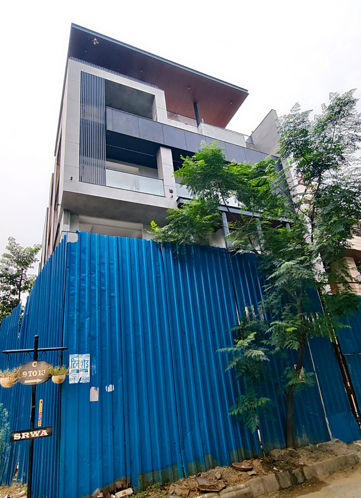 4 BHK Builder Floor, Suncity, Gurgaon