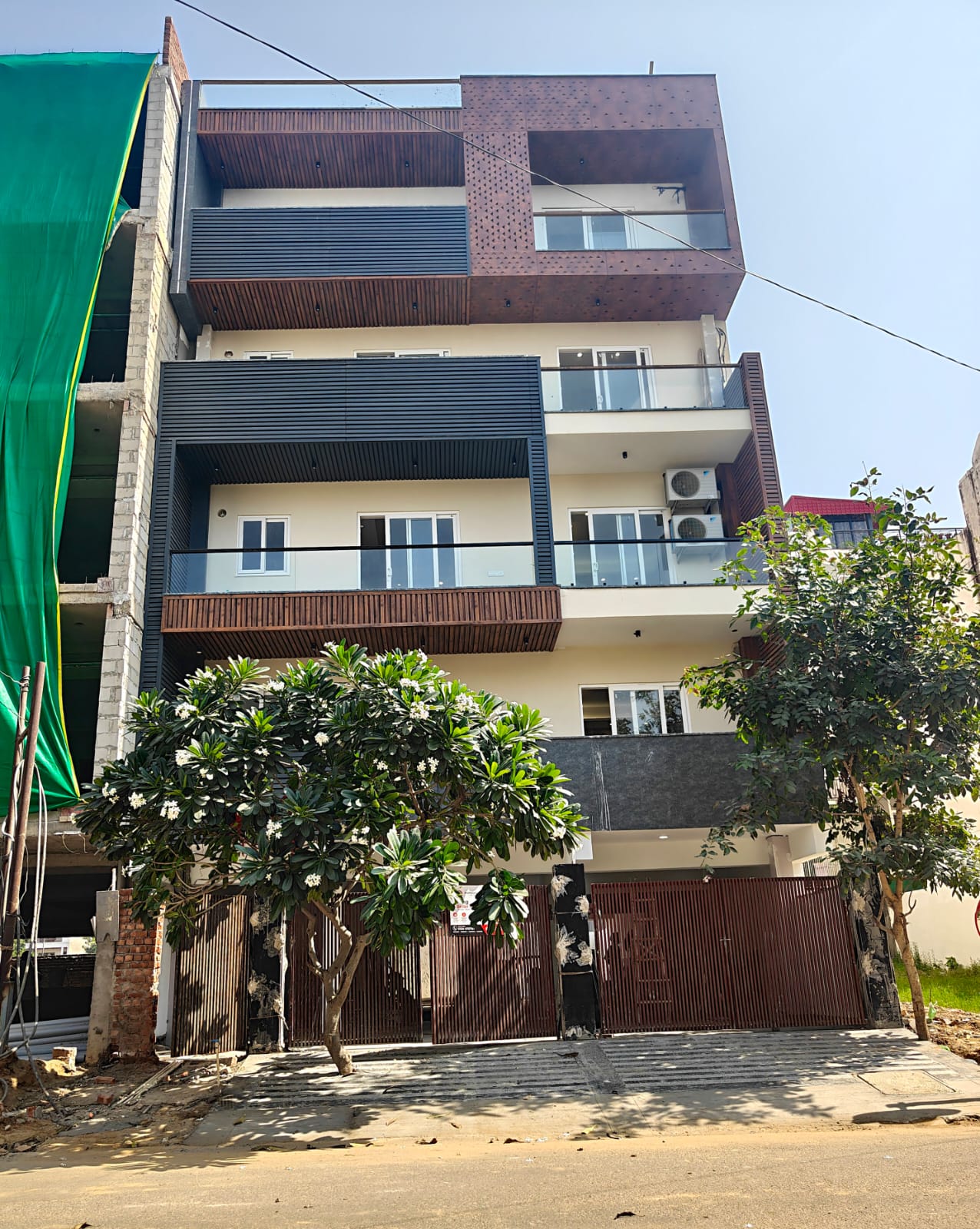 4 BHK Builder Floor, Anant Raj Estate, Gurgaon