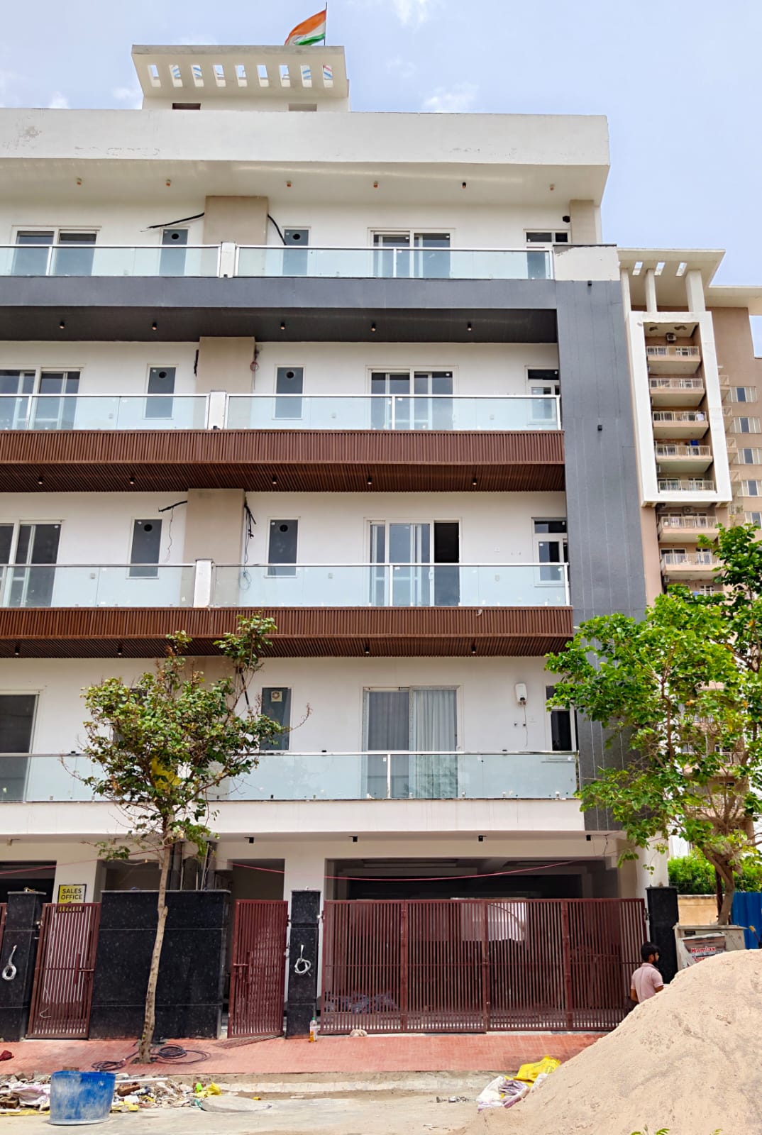 Orris Atulyam 83