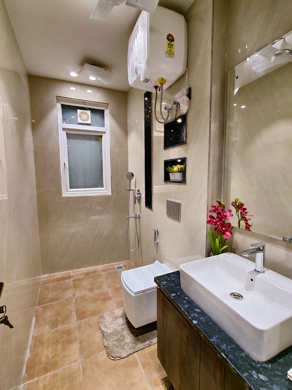 2 bhk builder floor Sector 93 Gurgaon image 7