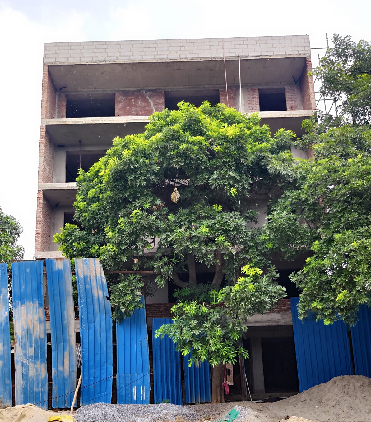 4 BHK Builder Floor, Malibu Town, Gurgaon