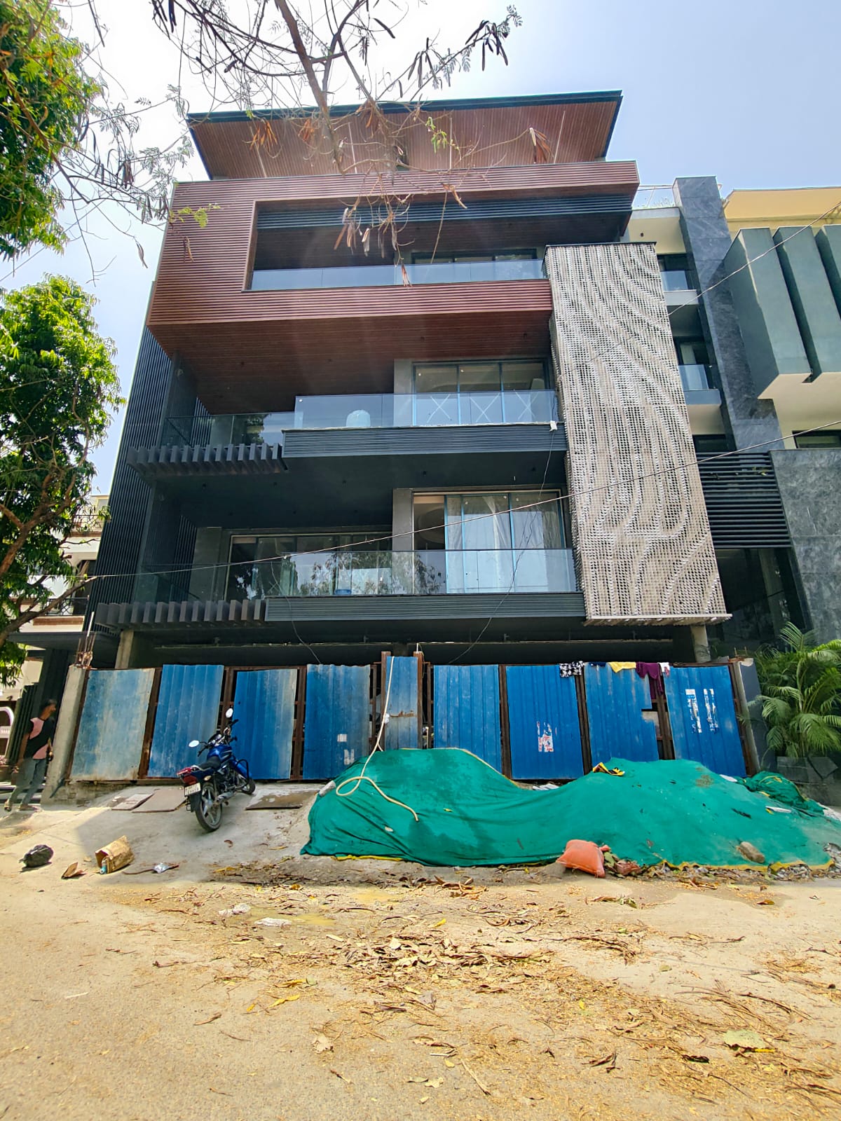 DLF Phase 1, Block A